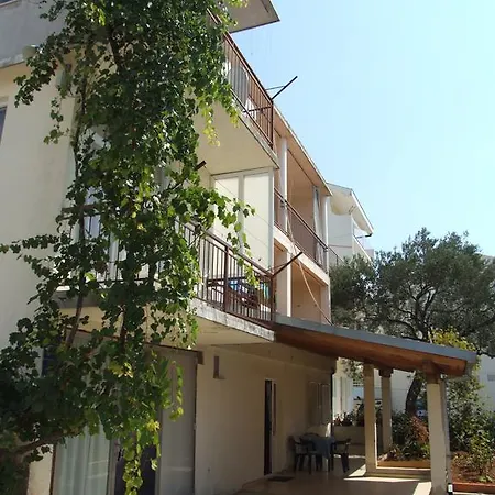 Apartment Blazevic *