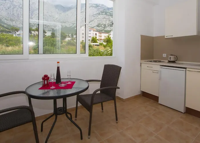 Apartment Blazevic *