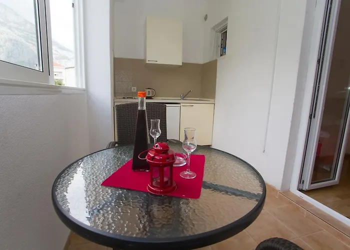 Blazevic Apartment Makarska